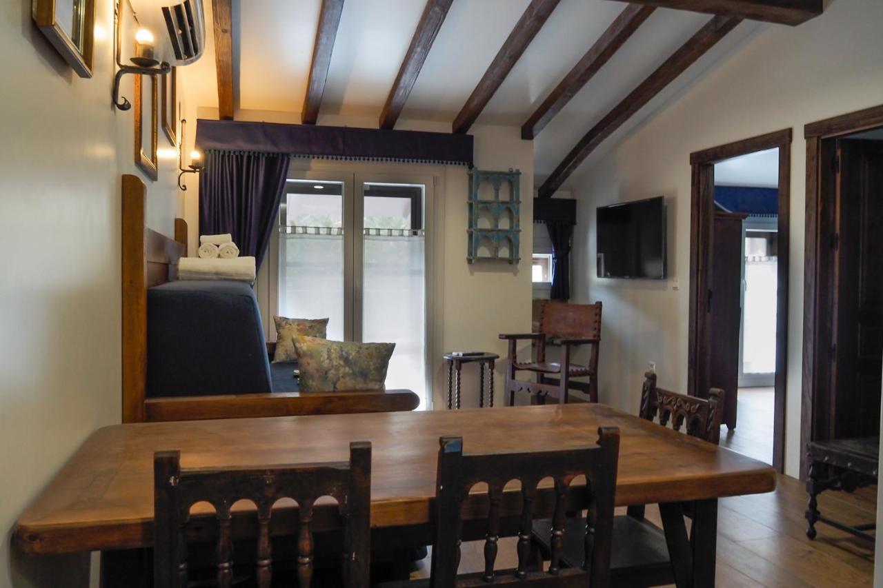Posada Y Apartamentos Trebuesto De Guriezo מראה חיצוני תמונה