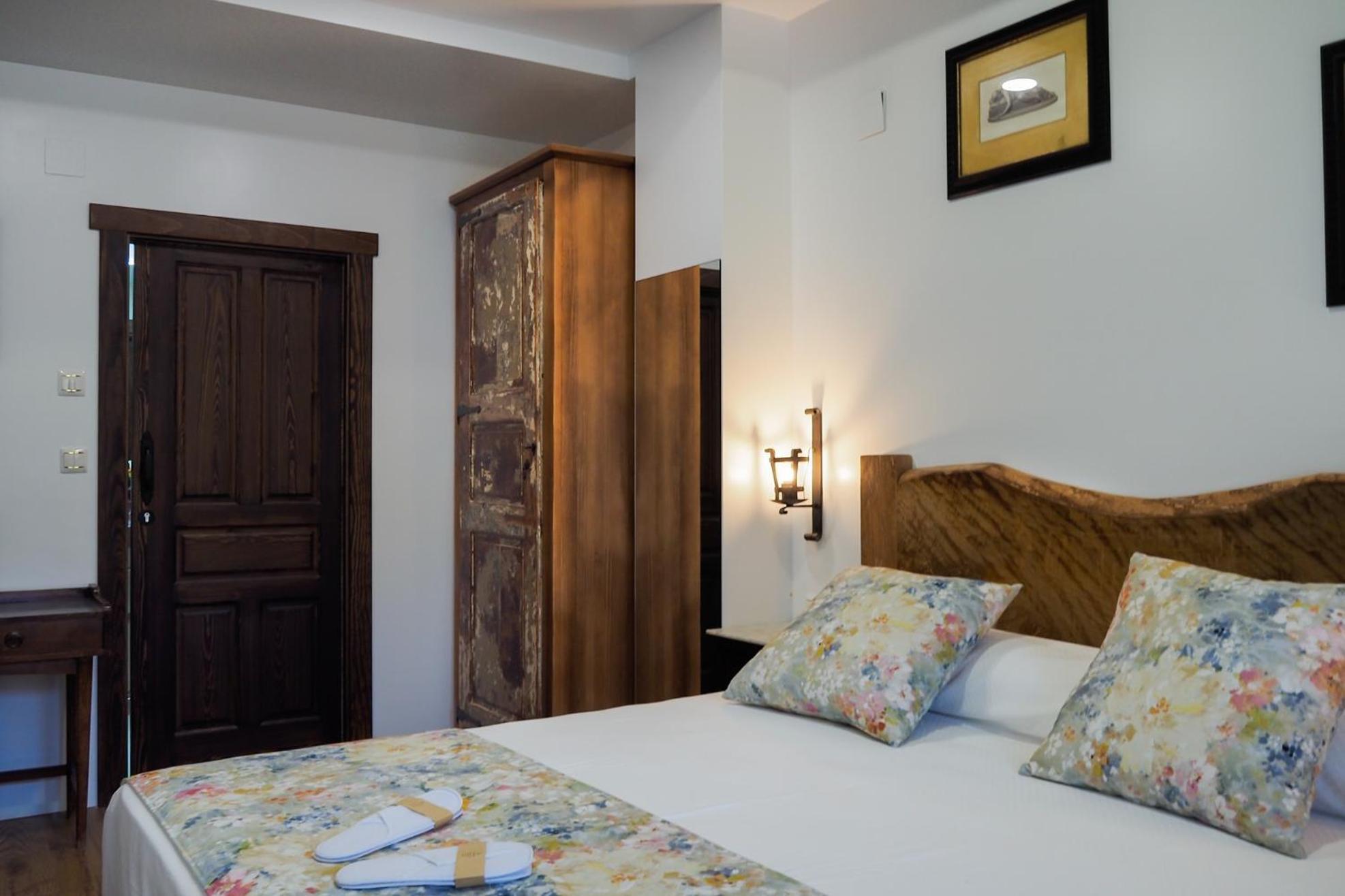 Posada Y Apartamentos Trebuesto De Guriezo מראה חיצוני תמונה