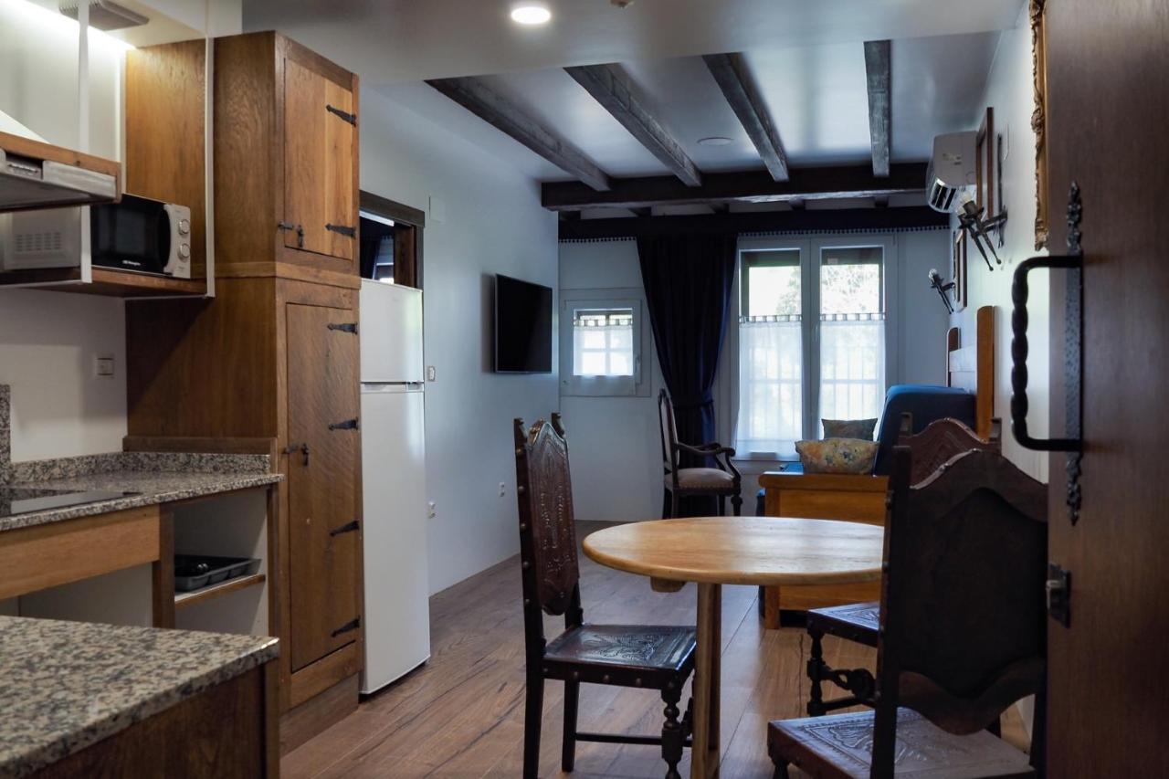 Posada Y Apartamentos Trebuesto De Guriezo מראה חיצוני תמונה