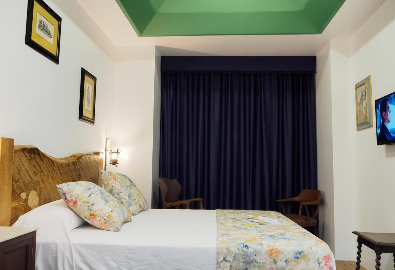 Posada Y Apartamentos Trebuesto De Guriezo מראה חיצוני תמונה